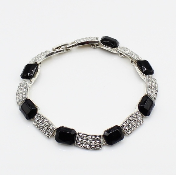 Vintage Jewelry - Vintage art deco link bracelet